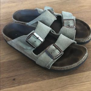 Birkenstock’s Arizona Sandal